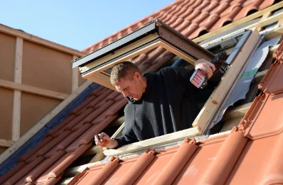 Pose de fenêtres de toit Velux à Parroy